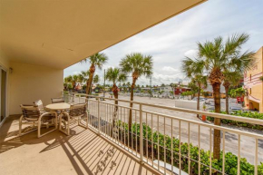 106 Madeira Norte Condo